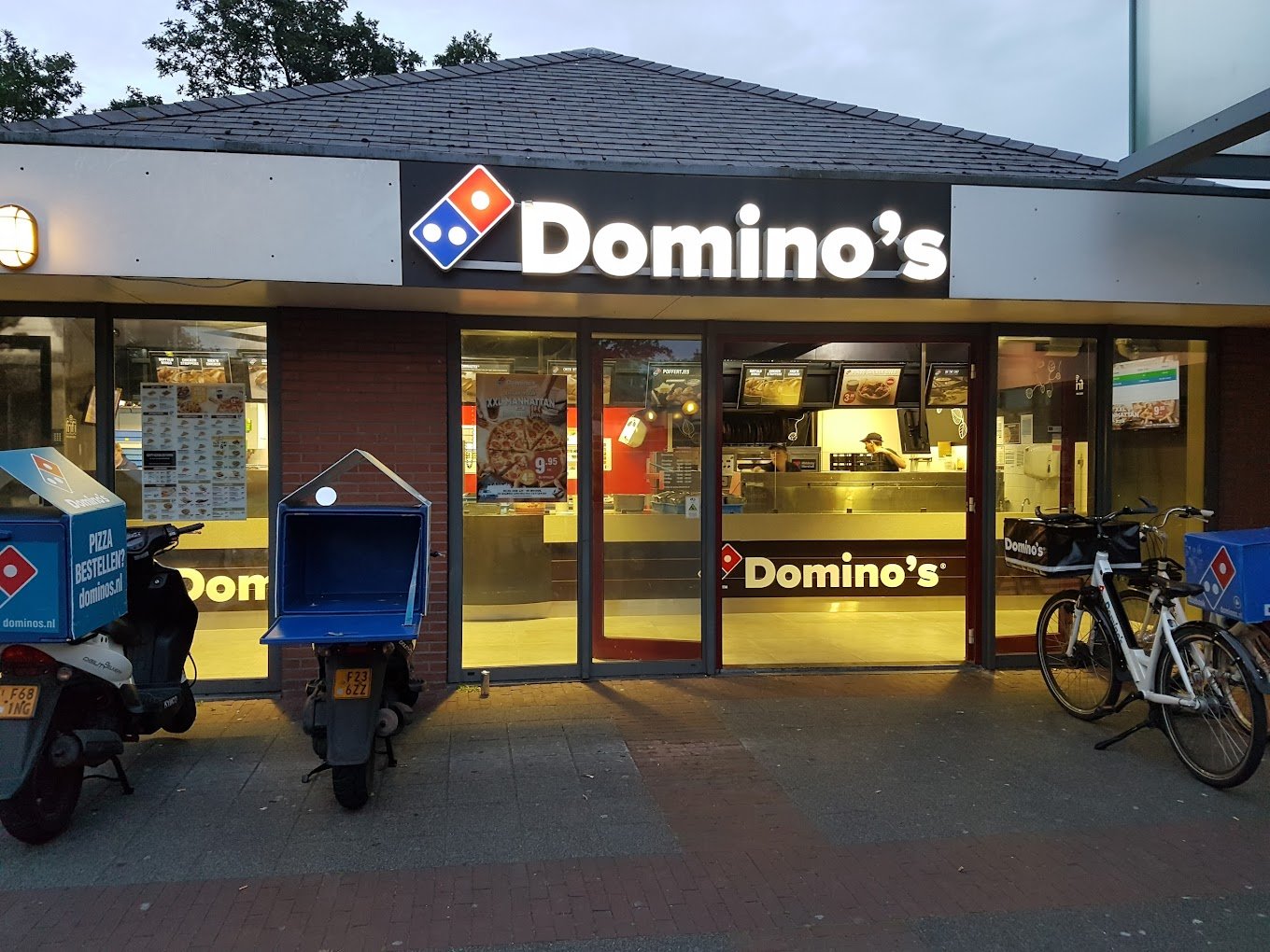 Domino's