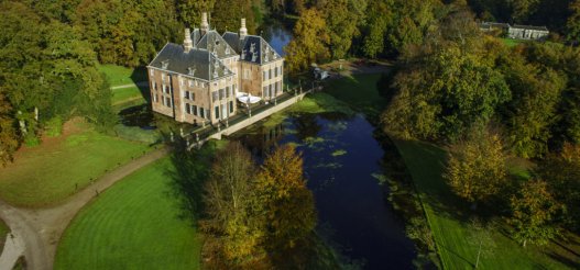 Duivenvoorde drone kasteel en water-2